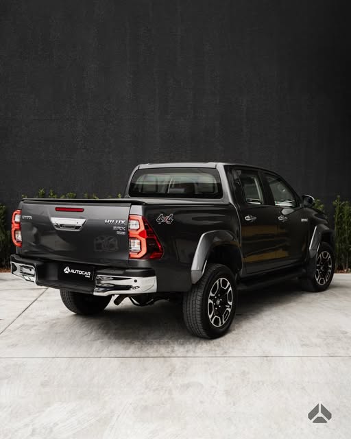 TOYOTA HILUX - Imagem 3