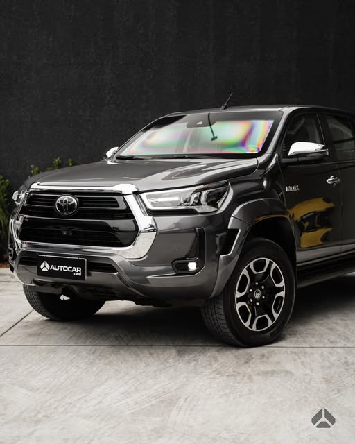 TOYOTA HILUX - Imagem 10