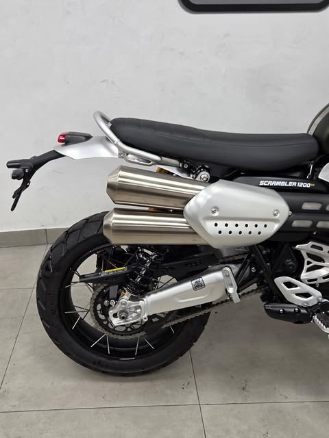 TRIUMPH SCRAMBLER 1200XE - Imagem 4