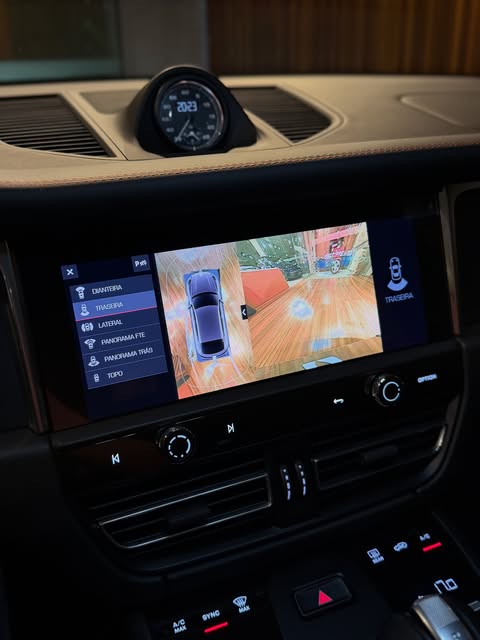 PORSCHE MACAN GTS - Imagem 15