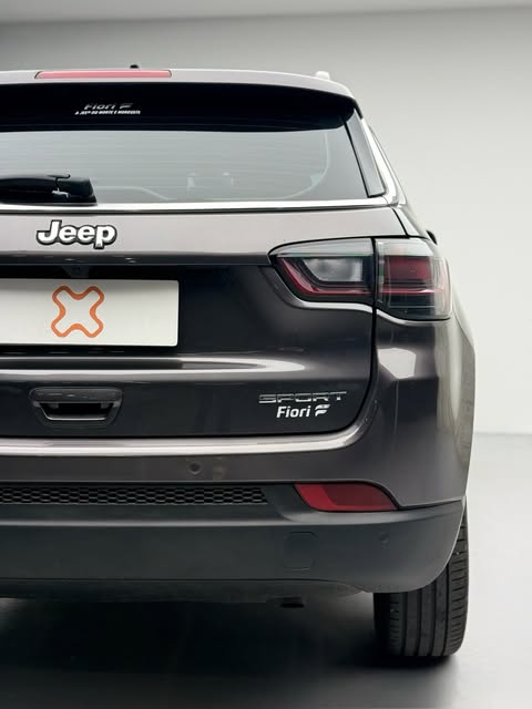 JEEP COMPASS SPORT T - Imagem 11