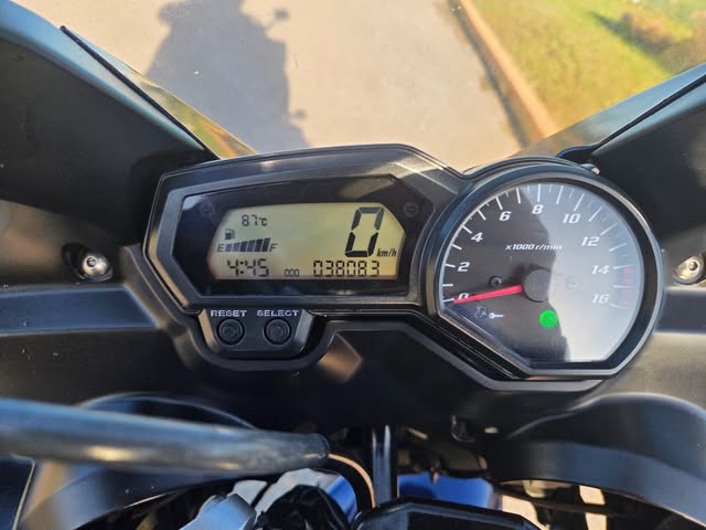 YAMAHA FAZER - Imagem 5