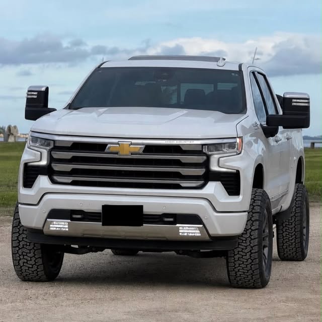 CHEVROLET SILVERADO HIGH COUNTRY - Imagem 1