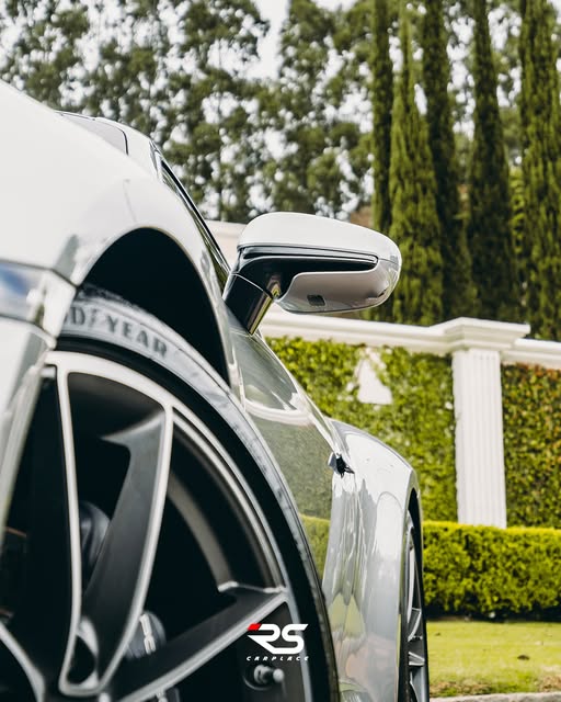 PORSCHE 911 CARRERA - Imagem 3