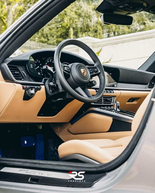 PORSCHE 911 CARRERA - Imagem 5