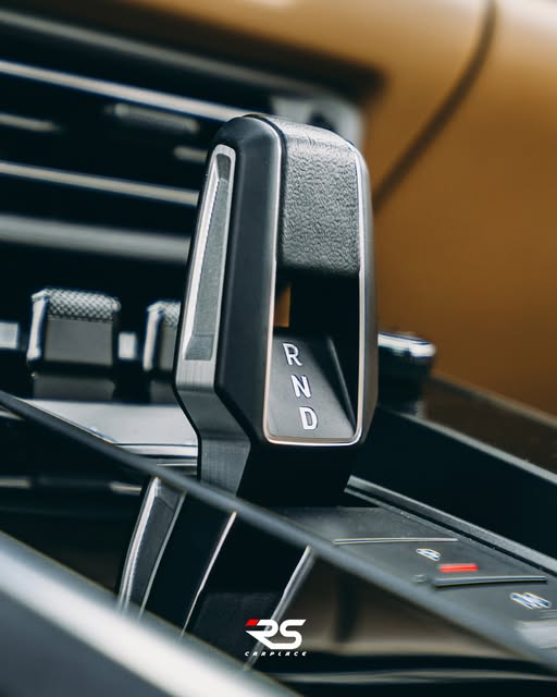 PORSCHE 911 CARRERA - Imagem 8