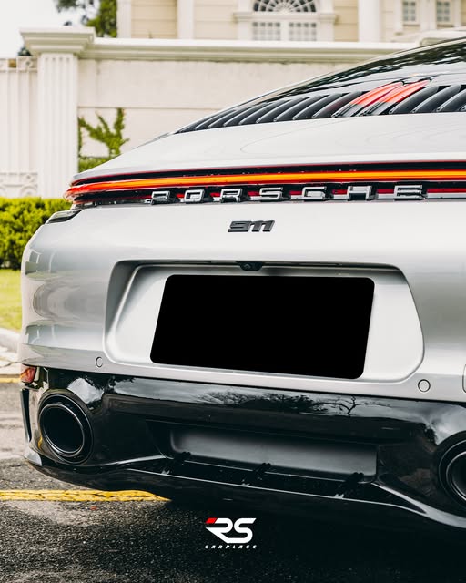 PORSCHE 911 CARRERA - Imagem 9