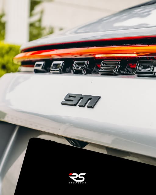 PORSCHE 911 CARRERA - Imagem 10