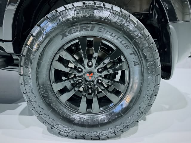 MITSUBISHI PAJERO DAKAR - Imagem 20
