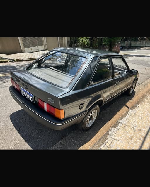 FORD ESCORT - Imagem 15