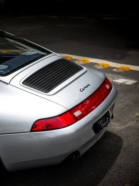 PORSCHE 911 CARRERA - Imagem 10