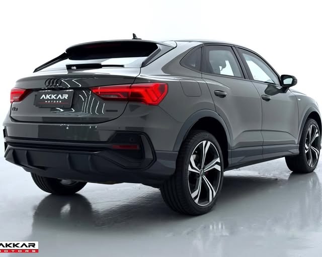 AUDI Q3 SPORTBACK PERFORMANCE BLACK S-LINE - Imagem 2