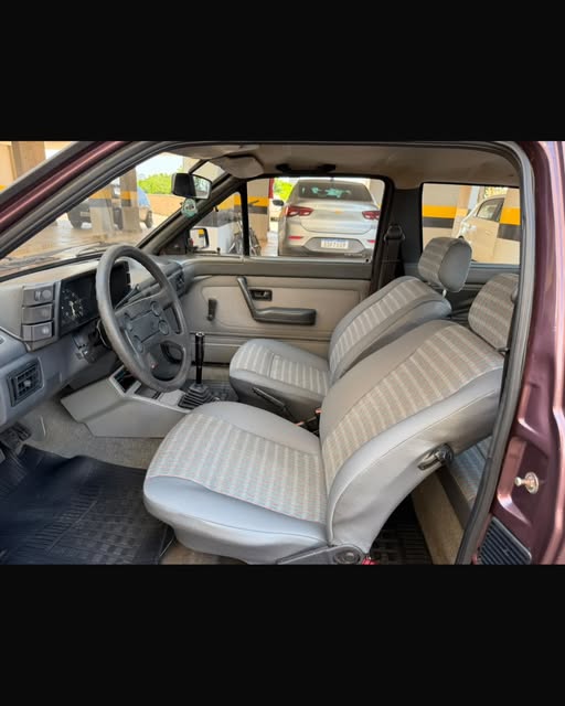 VOLKSWAGEN PARATI GL 1.8 TURBO FORJADO - Imagem 3