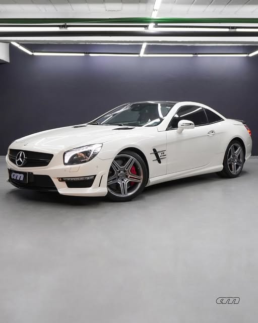 MERCEDES-BENZ SL 63 AMG - Imagem 1
