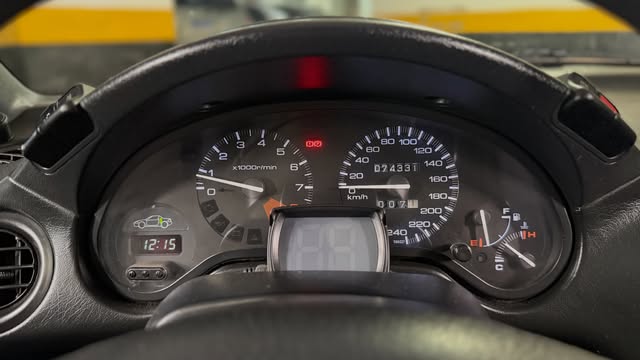 HONDA CRX VTI - Imagem 15