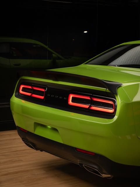 DODGE CHALLENGER R/T SCAT PACK - Imagem 13