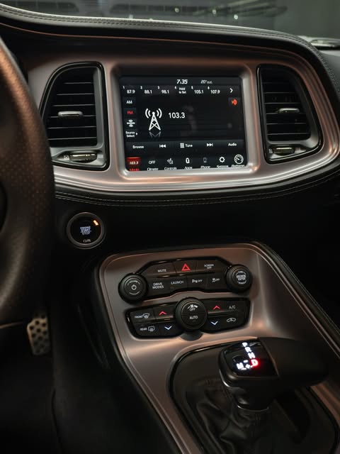 DODGE CHALLENGER R/T SCAT PACK - Imagem 6