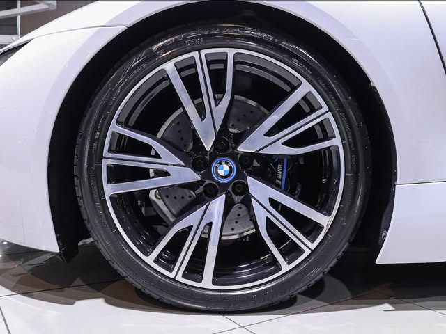 BMW I8 - Imagem 6