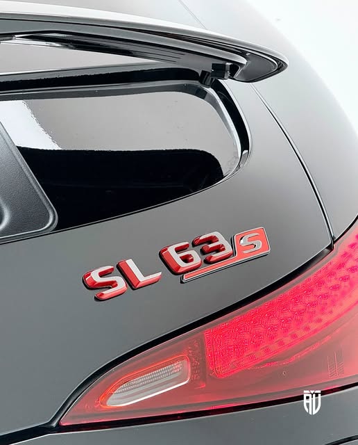 MERCEDES-BENZ SL 63 AMG E-PERFORMANCE - Imagem 5