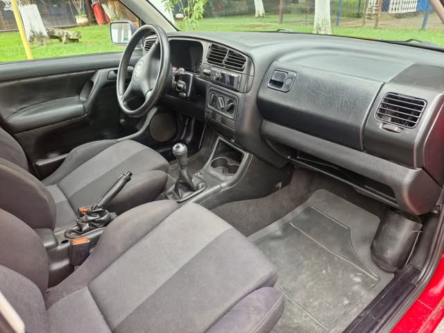 VOLKSWAGEN GOLF GL - Imagem 8