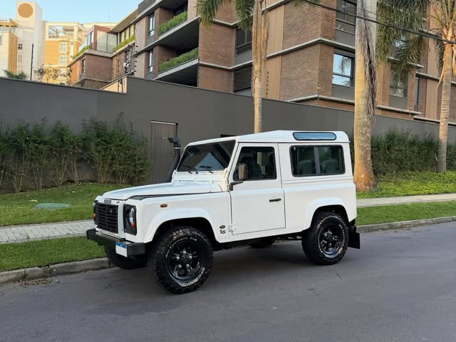 LAND ROVER DEFENDER - Imagem 10