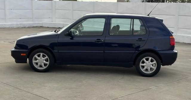 VOLKSWAGEN GOLF GLX - Imagem 8