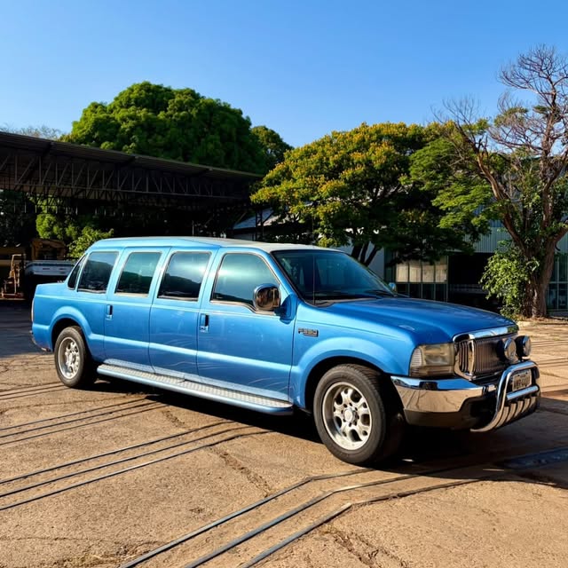 FORD F-350 - Imagem 1
