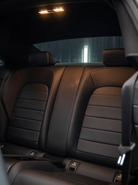MERCEDES-BENZ C 180 SPORT COUPÉ - Imagem 18