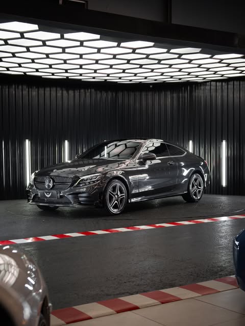 MERCEDES-BENZ C 180 SPORT COUPÉ - Imagem 3