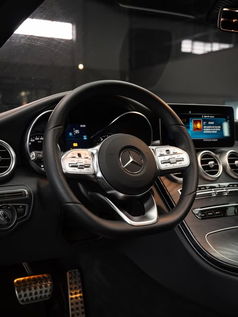 MERCEDES-BENZ C 180 SPORT COUPÉ - Imagem 4