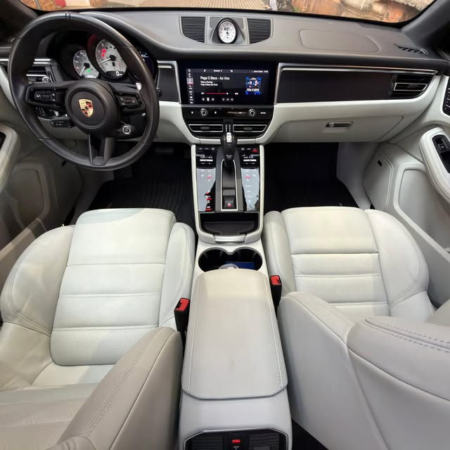 PORSCHE MACAN GTS - Imagem 7