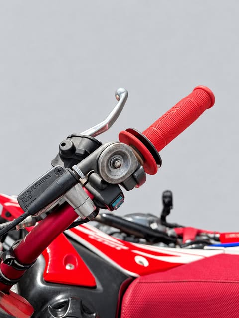 HONDA CRF 150 - Imagem 8