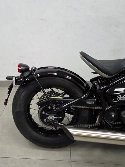 TRIUMPH BONNEVILLE BOBBER - Imagem 6