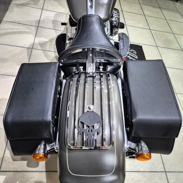 HARLEY-DAVIDSON FAT BOY - Imagem 9