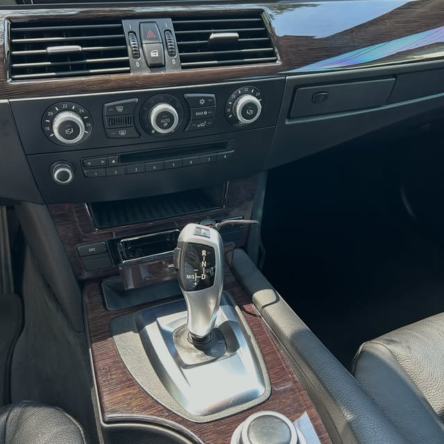 BMW 530I - Imagem 8