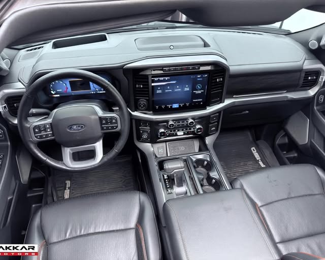 FORD F-150 LARIAT FX4 - Imagem 3