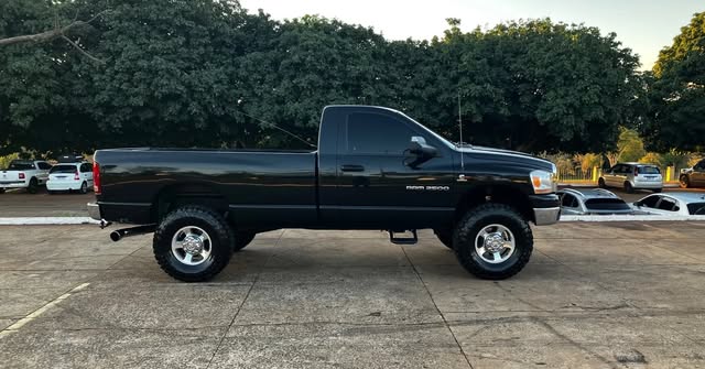 DODGE RAM 2500 SLT - Imagem 4