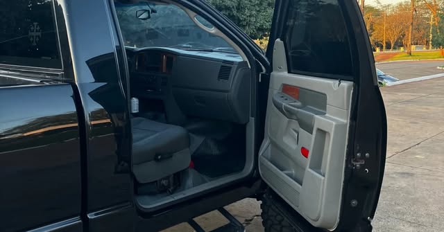DODGE RAM 2500 SLT - Imagem 8