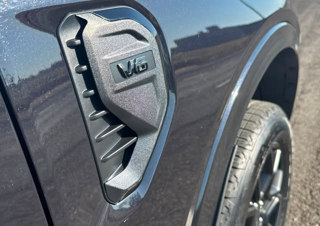 FORD RANGER LIMITED+ V6 - Imagem 8