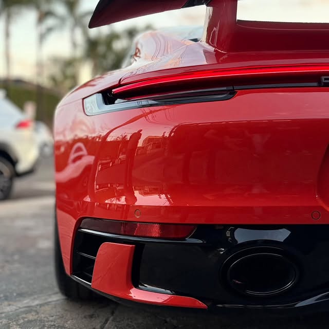 PORSCHE 911 CARRERA S - Imagem 10