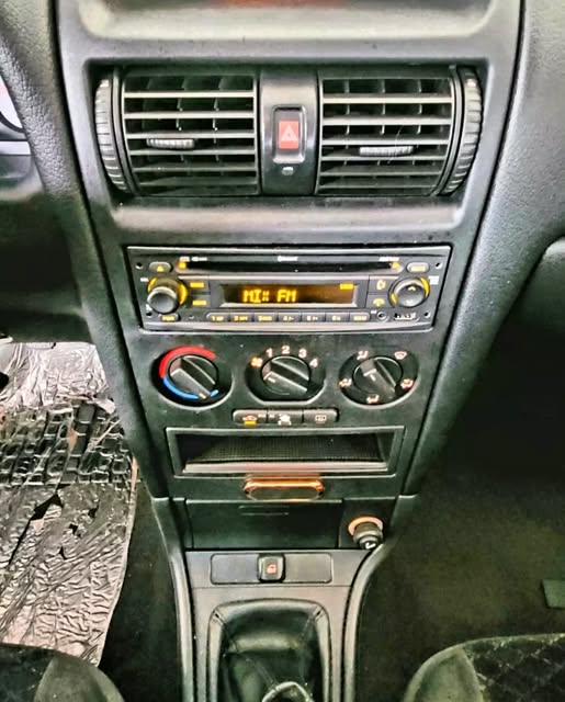 CHEVROLET ASTRA GLS - Imagem 8