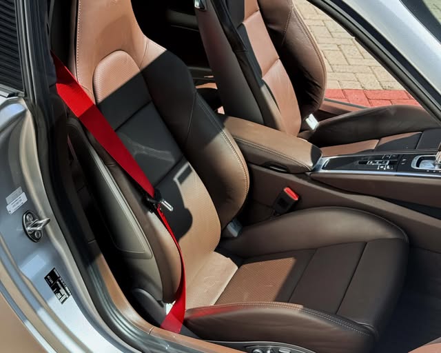 PORSCHE 911 TURBO - Imagem 7