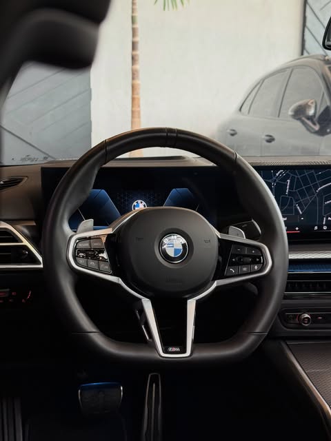 BMW 320I M SPORT 10TH ANNIVERSARY EDITION - Imagem 5