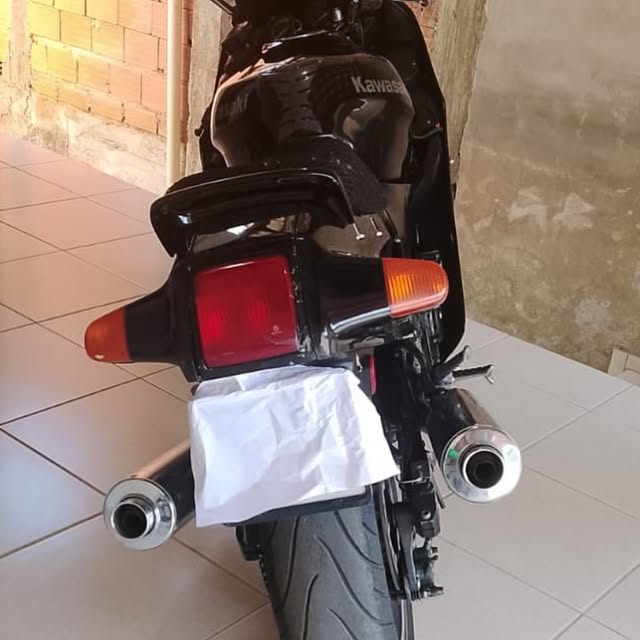 KAWASAKI ZX 11 R NINJA - Imagem 3