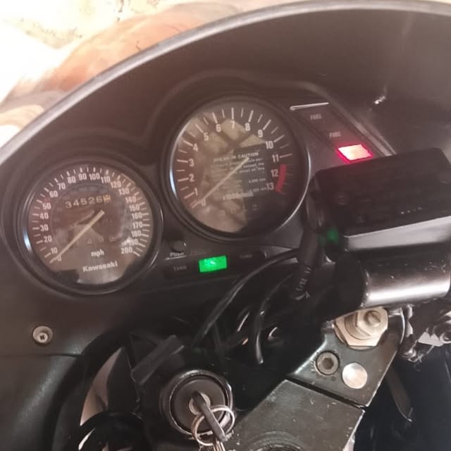 KAWASAKI ZX 11 R NINJA - Imagem 5