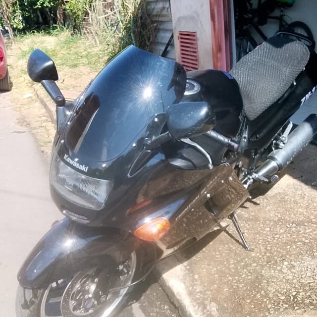 KAWASAKI ZX 11 R NINJA - Imagem 7