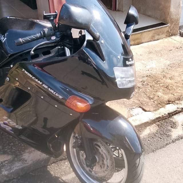 KAWASAKI ZX 11 R NINJA - Imagem 8