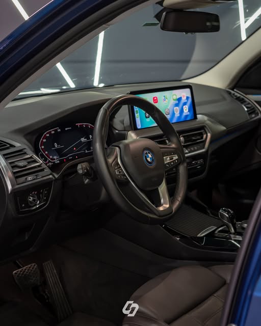 BMW X3 XDRIVE30E - Imagem 4