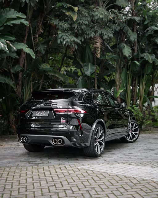 JAGUAR F-PACE SVR - Imagem 6