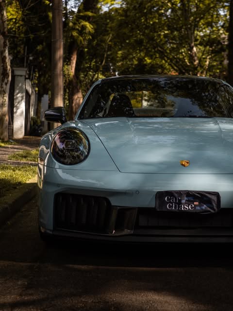PORSCHE 911 CARRERA GTS - Imagem 8